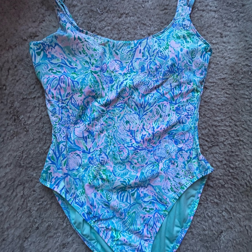 EUC Lilly Pulitzer Brin Onepiece